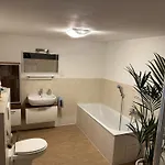 Klassisch Ruhig Und Vertrauensvoll Habitación en casa particular